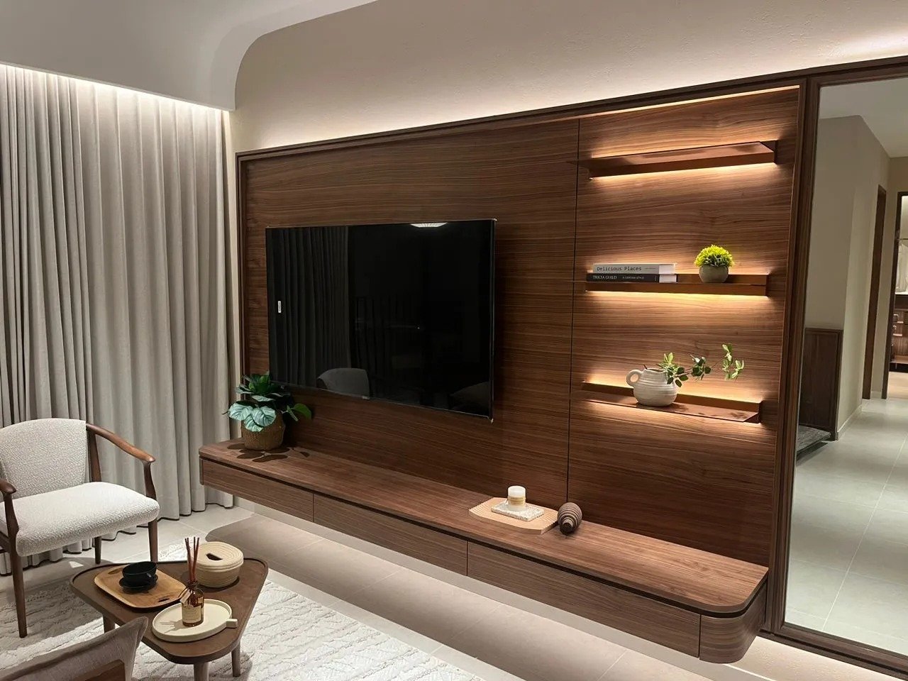 Luxury Residential Showhouse and Private Villa Architecture